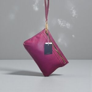 NWT Arcadia Genuine Leather Wristlet